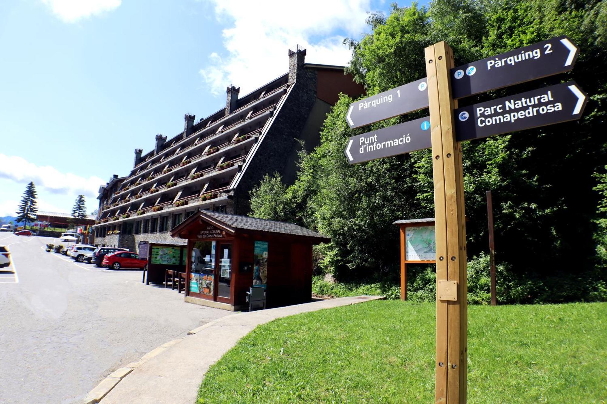 Hotel Yomo Patagonia Arinsal Zewnętrze zdjęcie