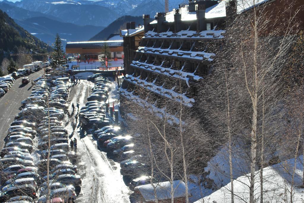 Hotel Yomo Patagonia Arinsal Zewnętrze zdjęcie